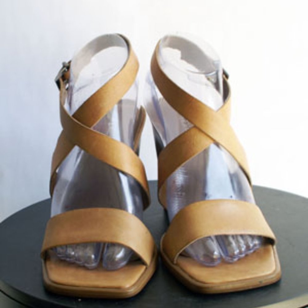 Kenneth Cole Natural Tan Leather Sandals US Size 8